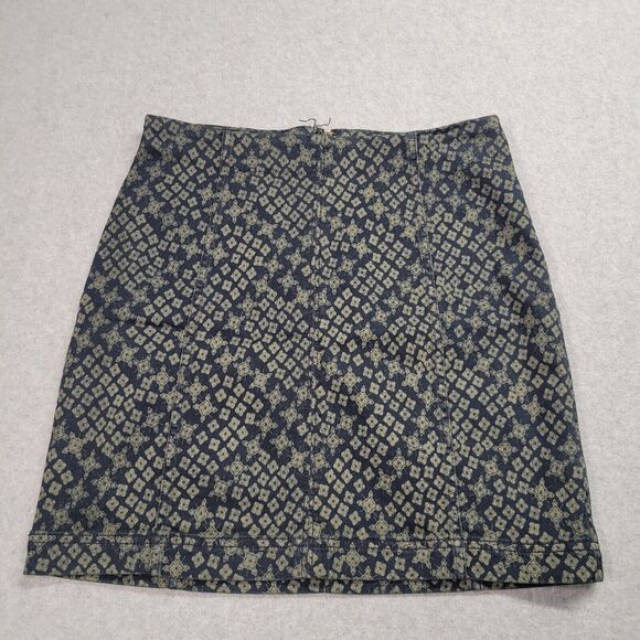 Free People Mini Skirt Size 10 Navy Blue Beige Floral Geometric Boho Twill - Picture 1 of 9